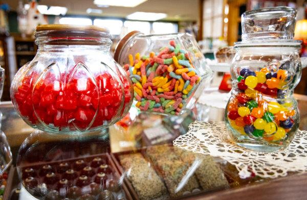 Piecemakers Country Store in Costa Mesa, Calif., on Dec. 28, 2023. (John Fredricks/The Epoch Times)