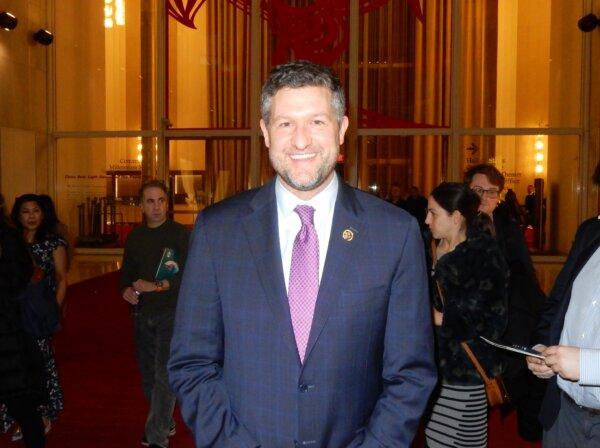 Rep. Pat Ryan (D-N.Y.) enjoyed Shen Yun at the Kennedy Center Opera House in Washington, D.C., on Feb. 2, 2024. (Weiyong Zhu/The Epoch Times)