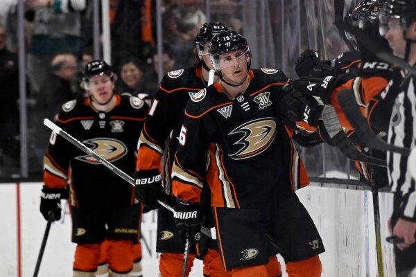 Anaheim Ducks center Ryan Strome (16) is congratulated for his goal against the Edmonton Oilers during the second period of an NHL hockey game in Anaheim, Calif., on Feb. 9, 2024. (Alex Gallardo/AP Photo)