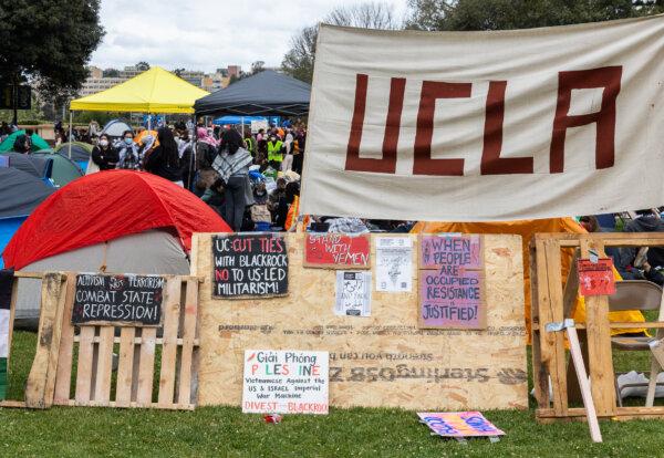 UCLA students protest the Israel-Hamas conflict, on the UCLA campus in Los Angeles on April 25, 2024. (John Fredricks/The Epoch Times)