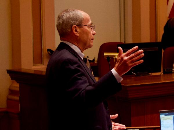 State Sen. Roger Niello debates Senate Bill 828 at the Capitol before it passed the Senate floor on May 30, 2024. (Travis Gillmore/The Epoch Times)