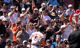 Visit From Hall of Fame Grandfather Precedes Yastrzemski Homer as Giants Beat Red Sox