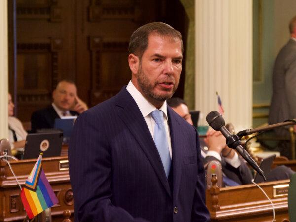 Assemblyman Joaquin Arambula, author of Assembly Bill 1840, presents the proposal for a final vote on Aug. 28, 2024. (Travis Gillmore/The Epoch Times)