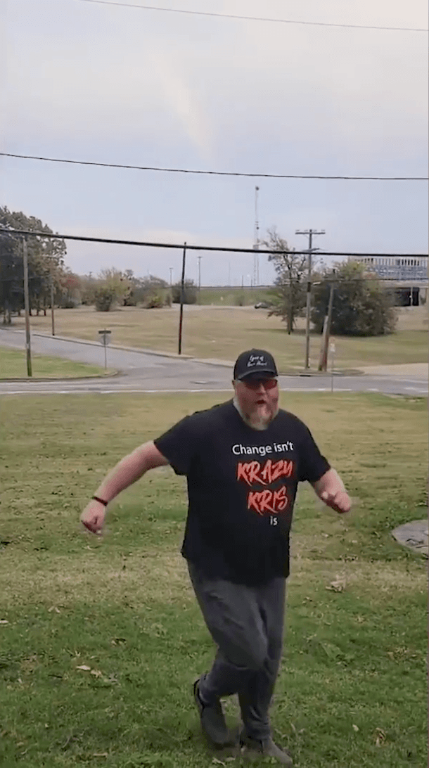 Sipe shows his excitement after seeing a rainbow in full color for the first time. (Screenshot/Newsflare)