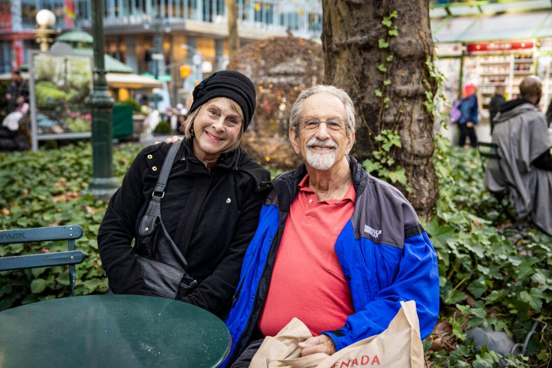 Robert and Gloria Nelson at Bryant Park in New York City on Nov. 26, 2024. (Samira Bouaou/The Epoch Times)