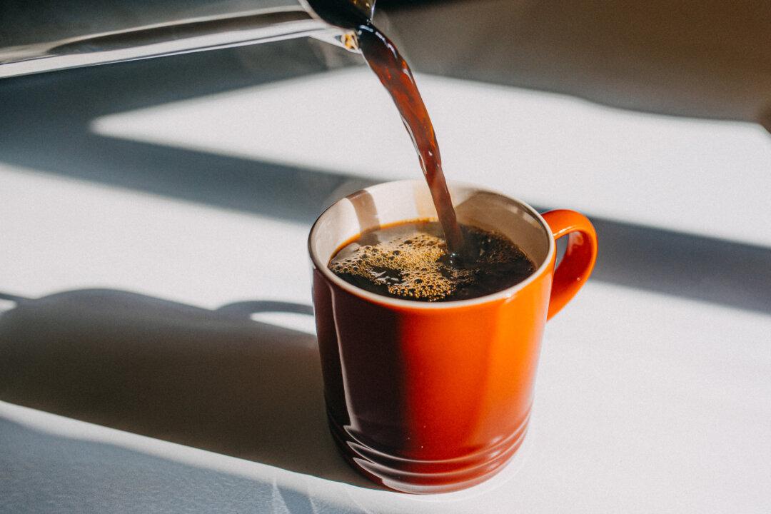 If people heavily rely on coffee to start their mornings, this artificial stimulant can interfere with cortisol’s natural function. (Stefania Pelfini, La Waziya Photography/Getty Images)