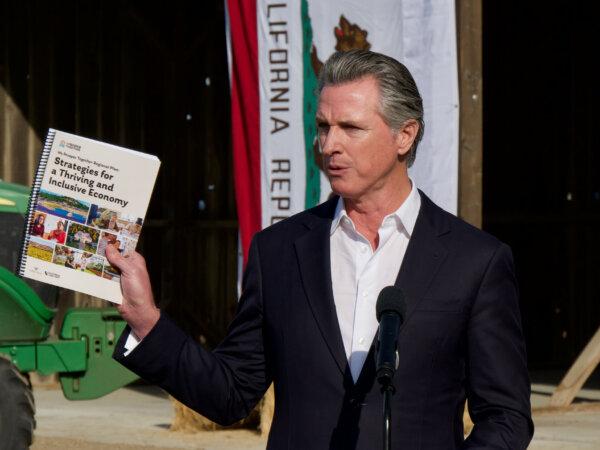 Gov. Gavin Newsom speaks in Colusa County on Dec. 10. Newsom announced the state's increase in disability and family leave payments on Jan. 2. (Travis Gillmore/The Epoch Times)