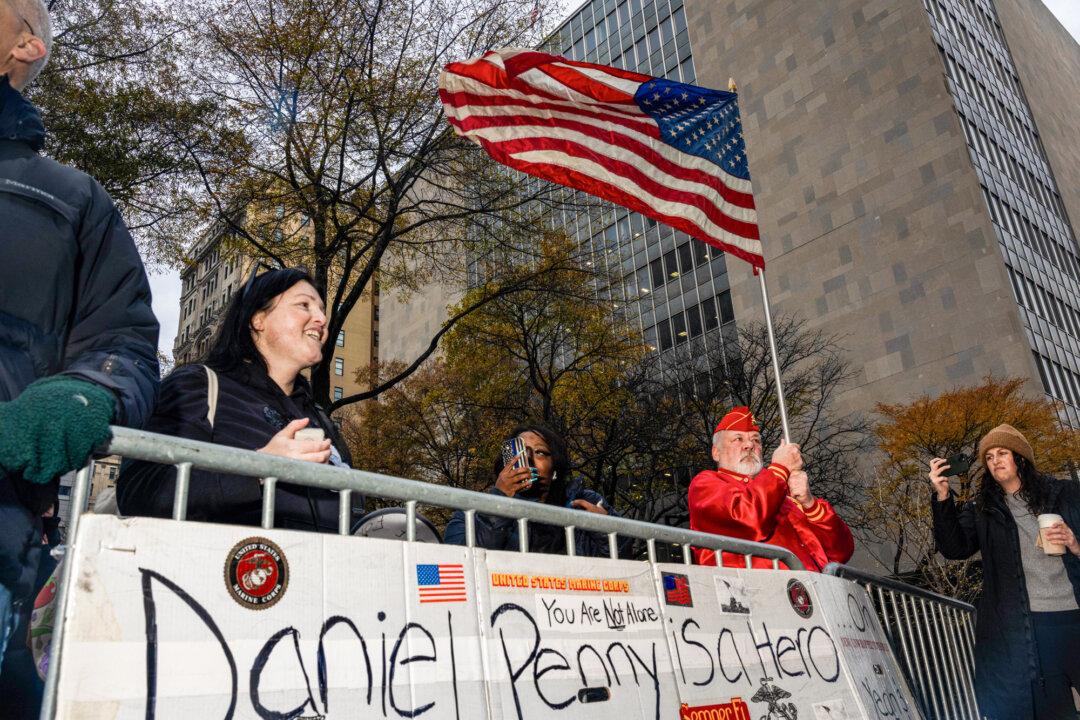 Demonstrators from opposing sides rally outside the Manhattan Criminal Courthouse in New York City on Dec. 9, 2024. (Alex Kent/Getty Images)