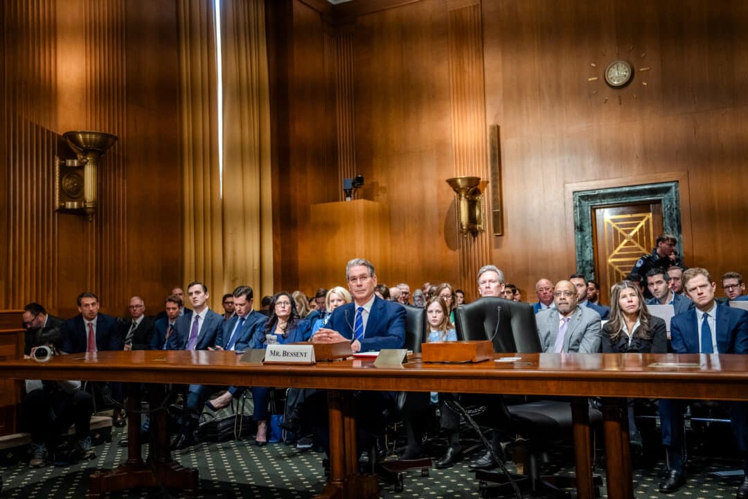 Treasury secretary nominee, Scott Bessent, testifies before the Senate Committee on Finance at the U.S. Capitol on Jan. 16, 2025. (Madalina Vasiliu/The Epoch Times)