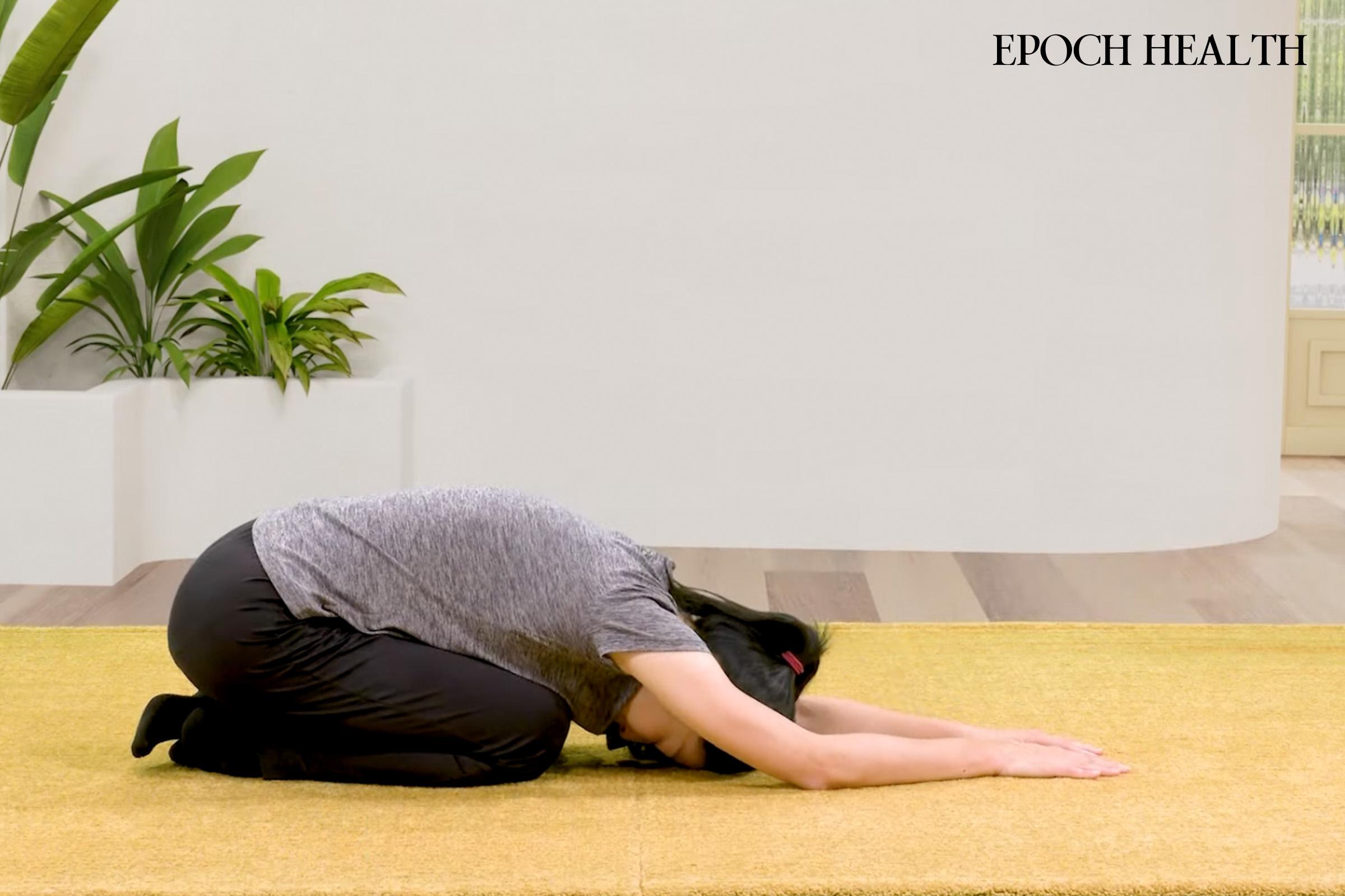 Child’s Pose. (The Epoch Times)