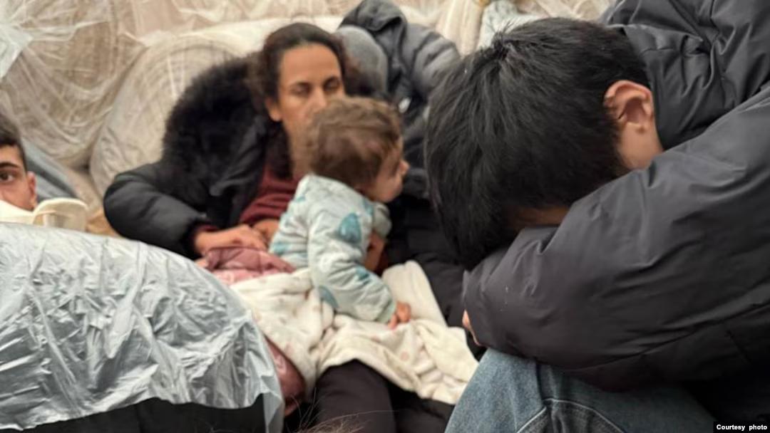 Gan Wenwei traveled on a smuggling vehicle. (Courtesy of Gan Wenwei)