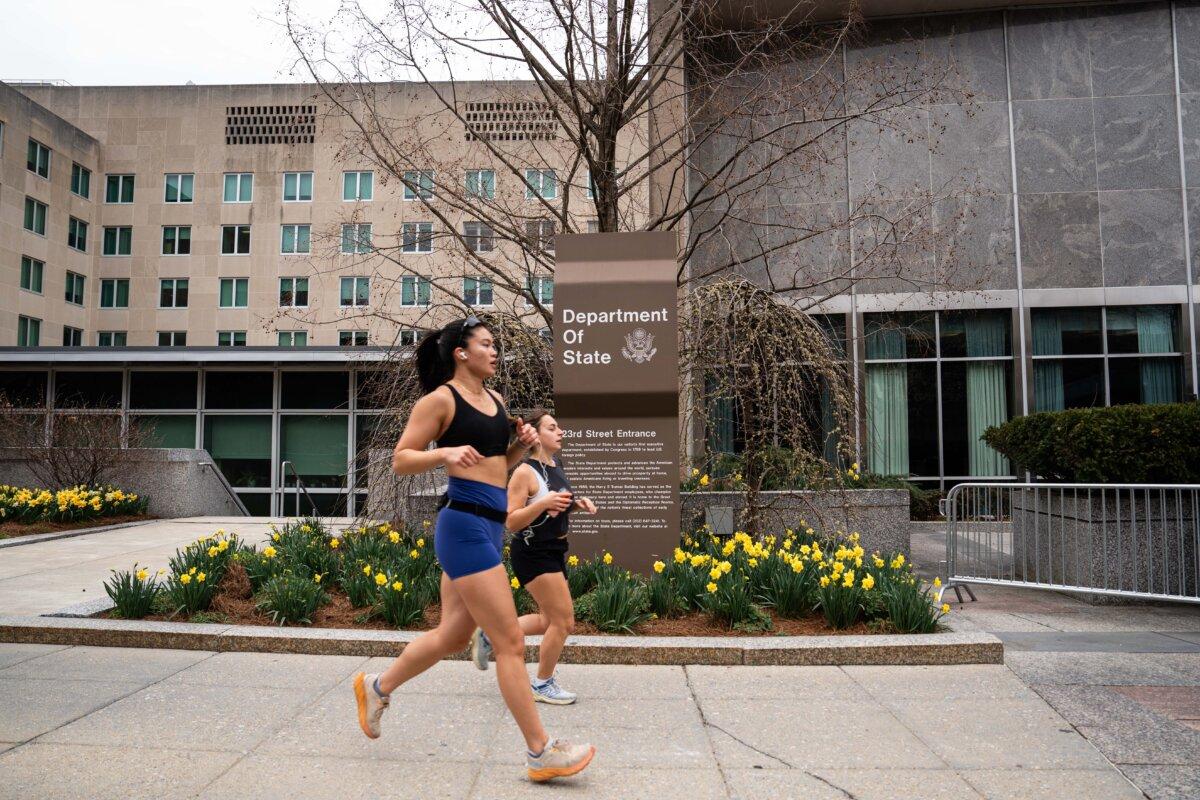 Time spent in movement, creativity, or nature often leads to more grounded and intentional digital use. (Madalina Vasiliu/The Epoch Times)