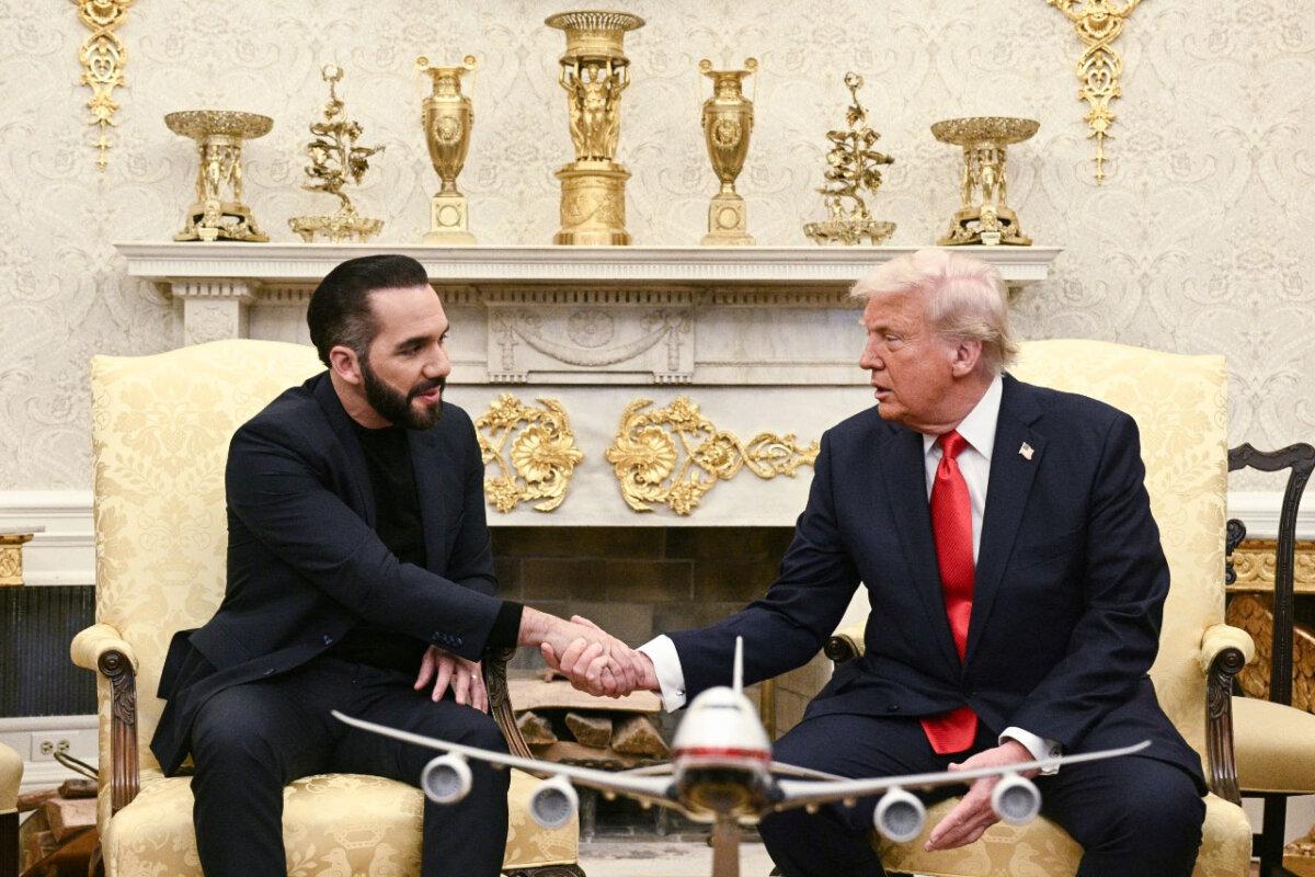 President Donald Trump meets with Salvadoran President Nayib Bukele in the Oval Office of the White House on April 14, 2025. (Brendan Smialowski/AFP via Getty Images)