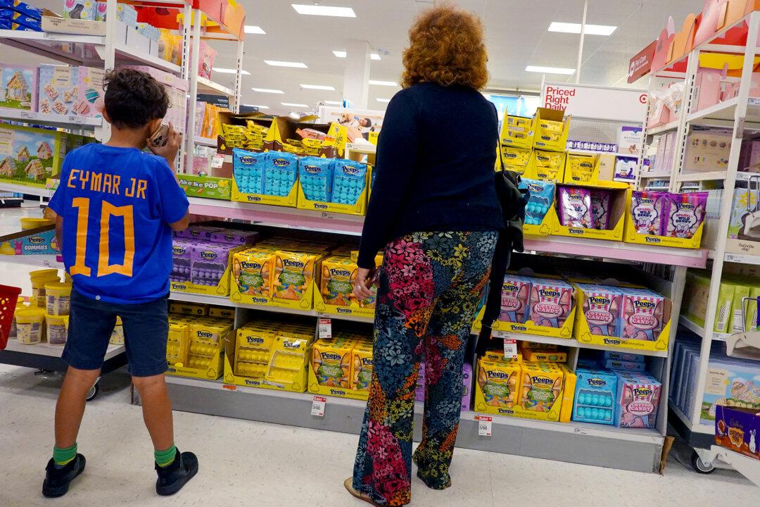 Colored foods are prevalent in supermarkets, attracting children and adults alike. (Joe Raedle/Getty Images)