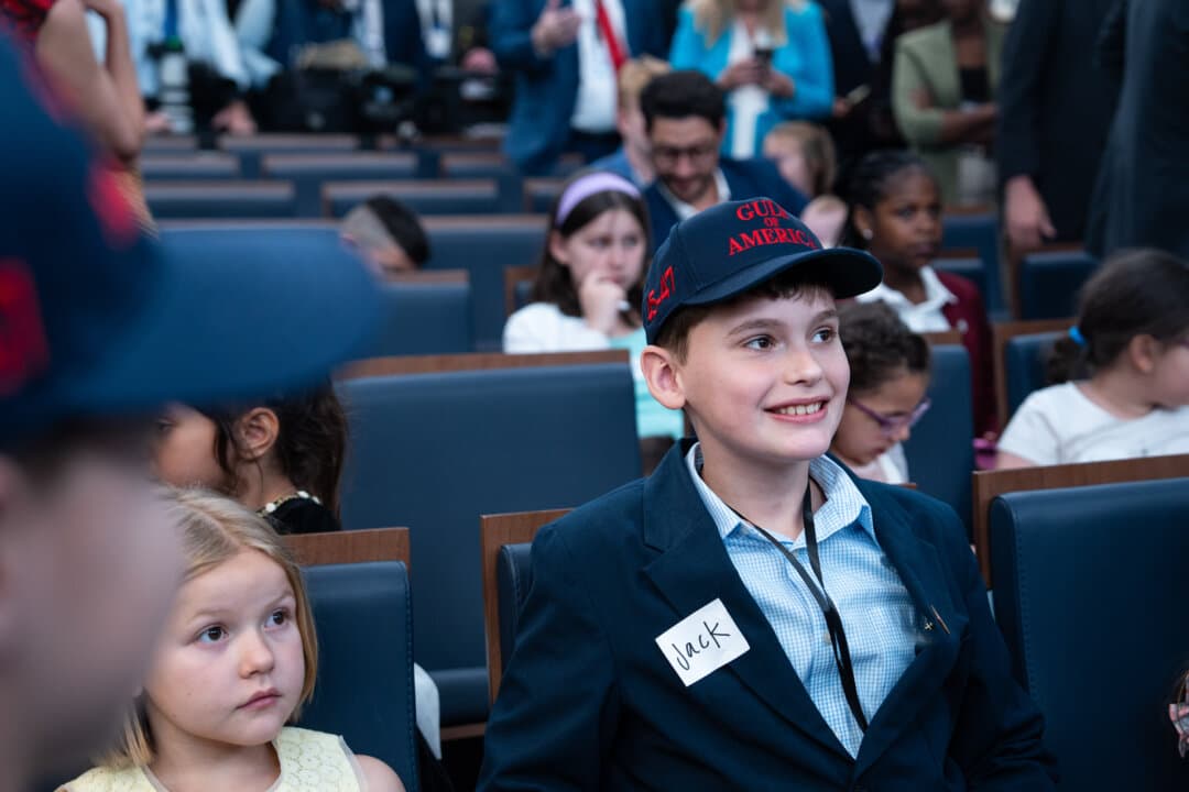 Children of members of the press attend a mock press conference with White House press secretary Karoline Leavitt during Take Our Sons and Daughters to Work Day in the press briefing room of the White House on May 20, 2025. (Madalina Vasiliu/The Epoch Times)