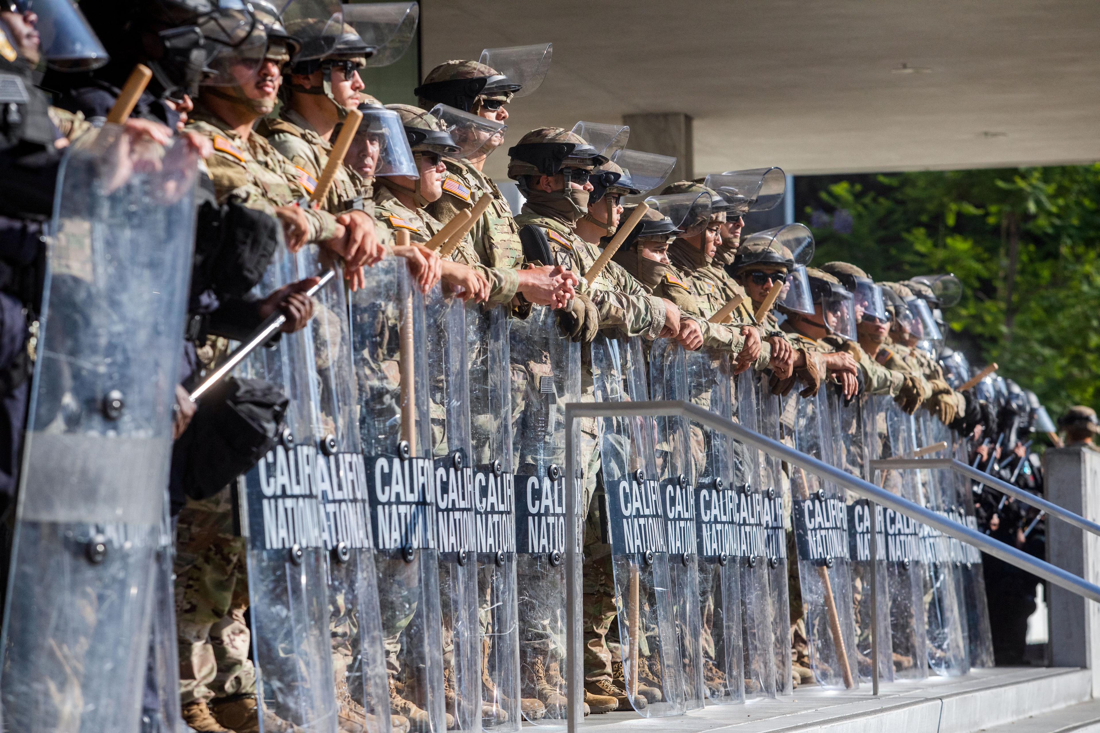 Los Angeles Mayor Imposes Curfew on Downtown to Stem Looting, Vandalism