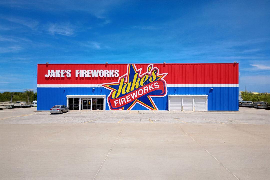 A Jake’s Fireworks shop in Tulsa, Okla. In addition to its Pittsburg headquarters, Jake’s now has numerous tents and retail stores that sell Jake’s and World Class Fireworks across the United States. (Courtesy of Jake’s Fireworks)