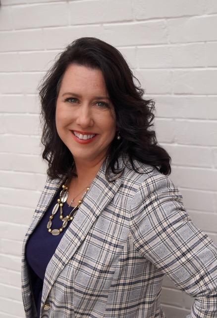 Nanette Holt, senior features editor of The Epoch Times, won a national award for writing a 2024 feature story with her daughter, Natasha Holt. (Courtesy of Nanette Holt)