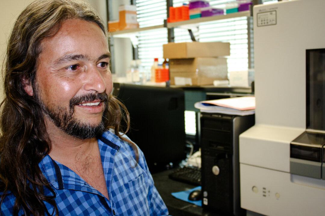 HIV scientist Tulio de Oliveira, who played a key role in a groundbreaking study in Vulindlela, South Africa, criticized the United States’ decision to exit the WHO, suggesting that the country should prioritize investment in pandemics and outbreaks. (Darren Taylor for The Epoch Times)