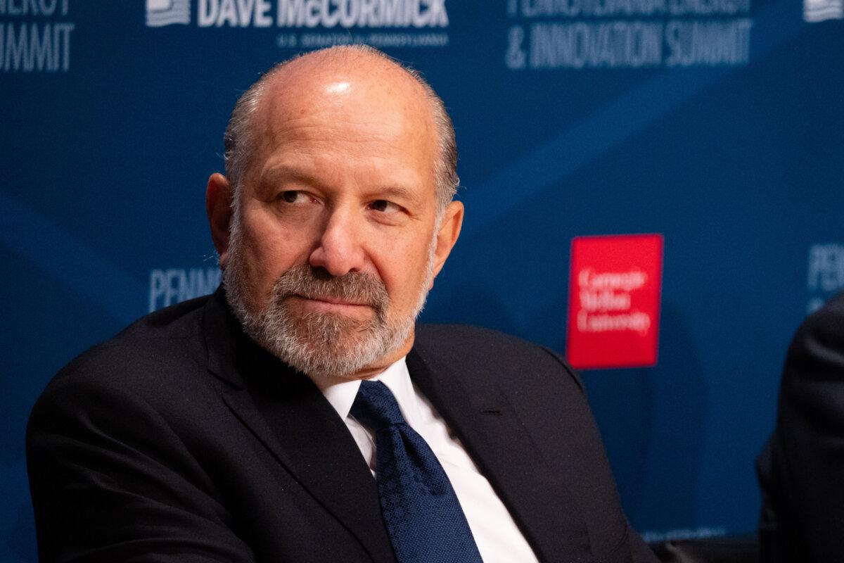 U.S. Secretary of Commerce Howard Lutnick speaks at the Pennsylvania Energy and Innovation Summit at Carnegie Mellon University in Pittsburgh on July 15, 2025. (Samira Bouaou/The Epoch Times)