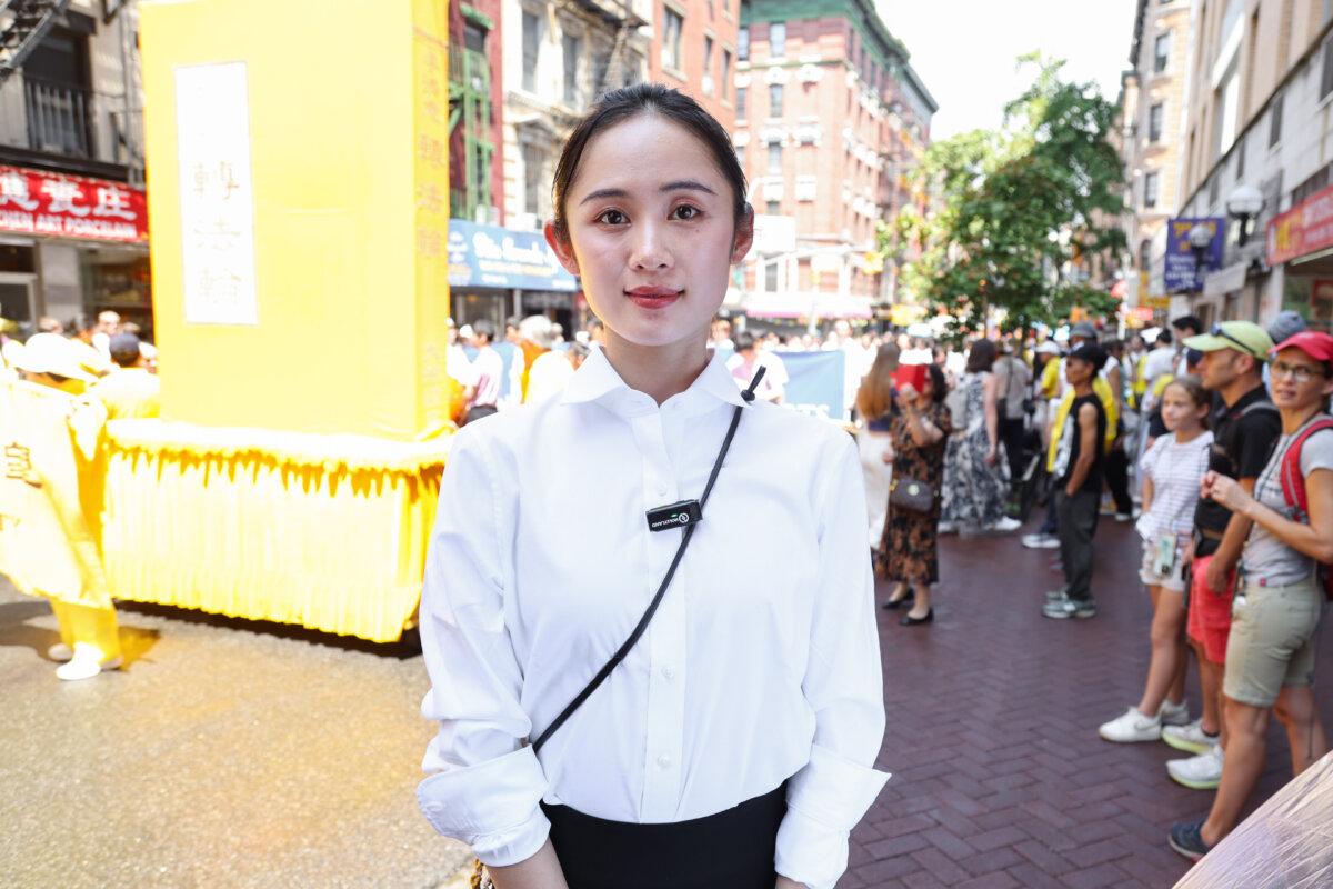 Shen Yun Performing Arts principal dancer Angelia Wang joins a march to call for an end to the Chinese Communist Party’s 26 years of ongoing persecution against Falun Gong, in New York City on July 20, 2025. (Benny Zhang/The Epoch Times)