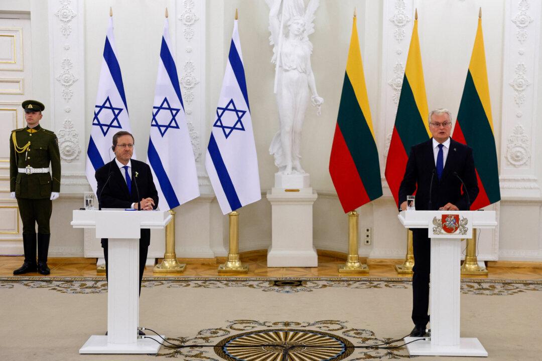 Israeli President Isaac Herzog and Lithuanian President Gitanas Nauseda address a press conference at the presidential palace in Vilnius, Lithuania, on Aug. 4, 2025. (Petras Malukas/AFP via Getty Images)
