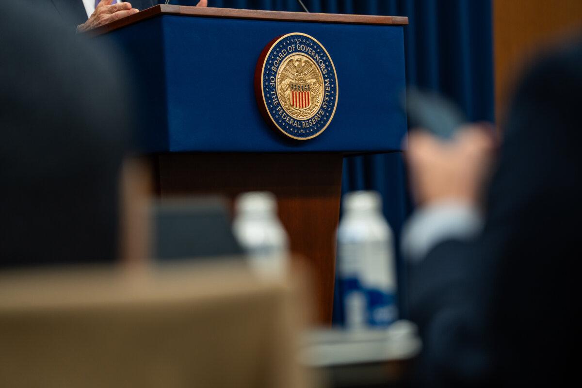 The Federal Reserve Board of Governors seal in Washington. (Madalina Kilroy/The Epoch Times)