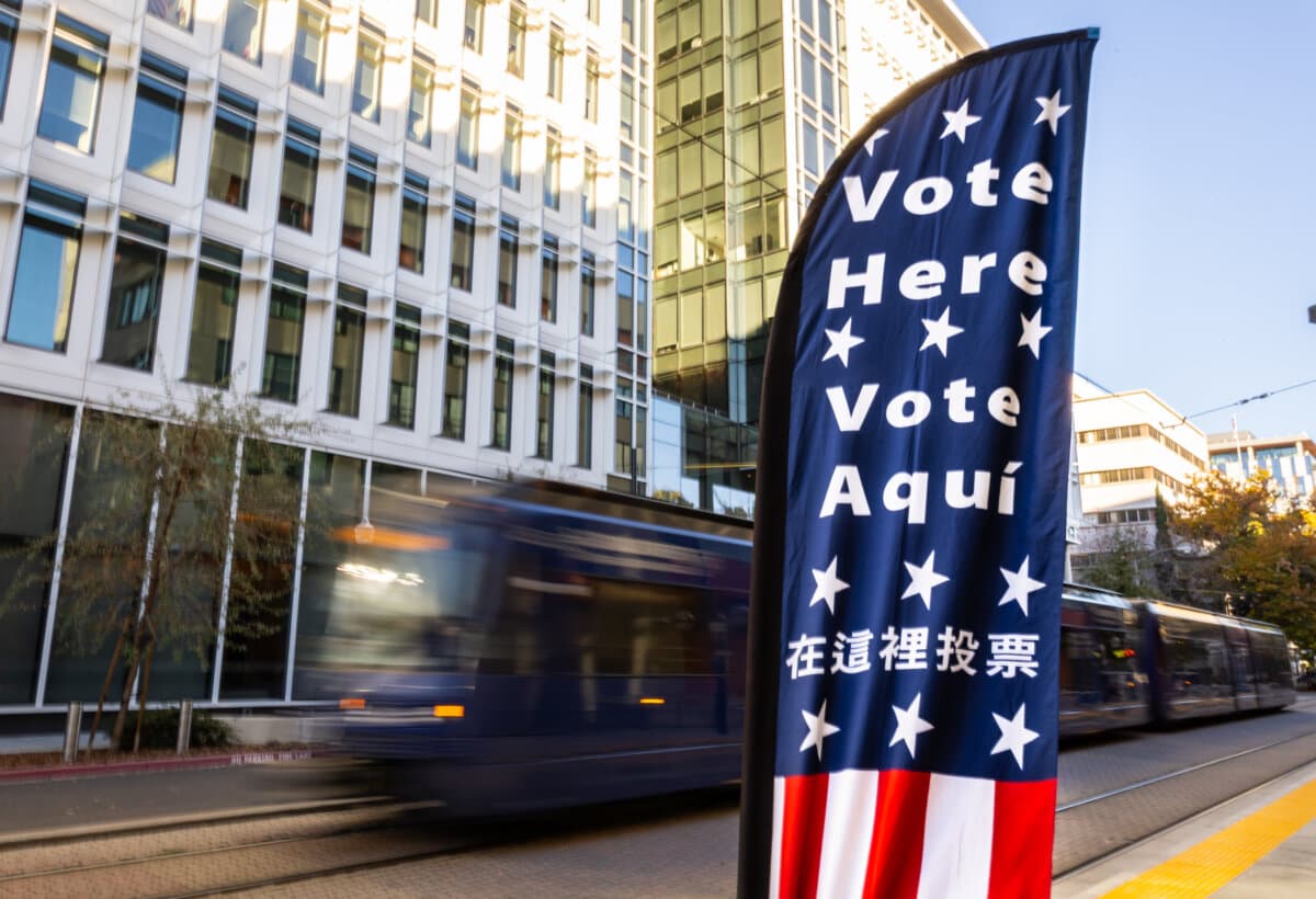 A train moves past a voting site in Sacramento, Calif., on Nov. 1, 2025. (John Fredricks/The Epoch Times)