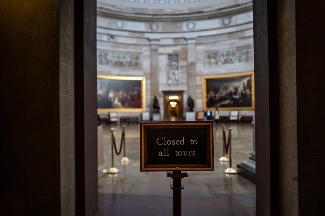 The U.S. Capitol Rotunda during the 31st day of the government shutdown in Washington on Oct. 31, 2025. (Madalina Kilroy/The Epoch Times)