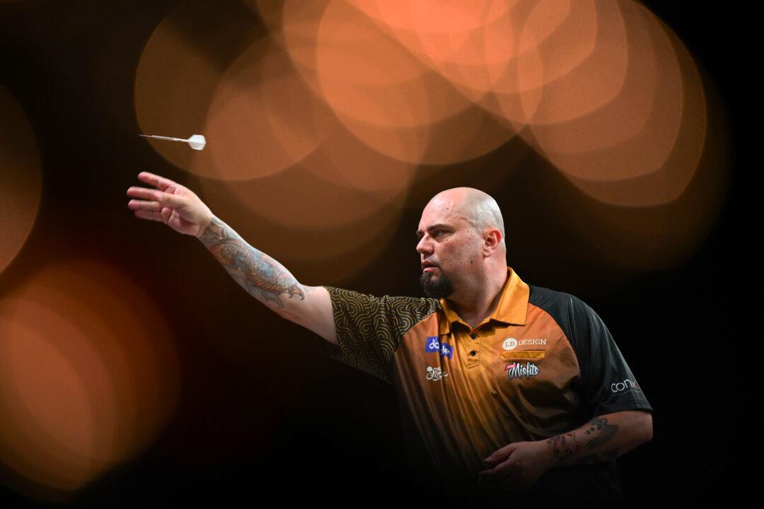 Raymond Smith competes during Dabble Darts ANZ Premier League at Gold Coast Convention and Exhibition Centre in Gold Coast, Australia, on Nov. 15, 2025. (Matt Roberts/Getty Images)