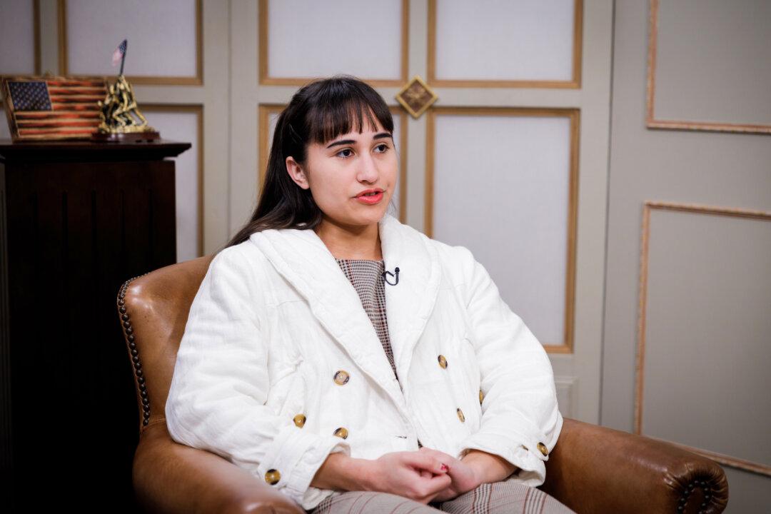 Chloe Cole in Washington on Jan. 12, 2023. The overlap between gender dysphoria and neurodevelopmental issues such as autism and ADHD is more pronounced than people realize, Cole said. (Melvin Soto-Vázquez/Cpi Studios For The Epoch Times)