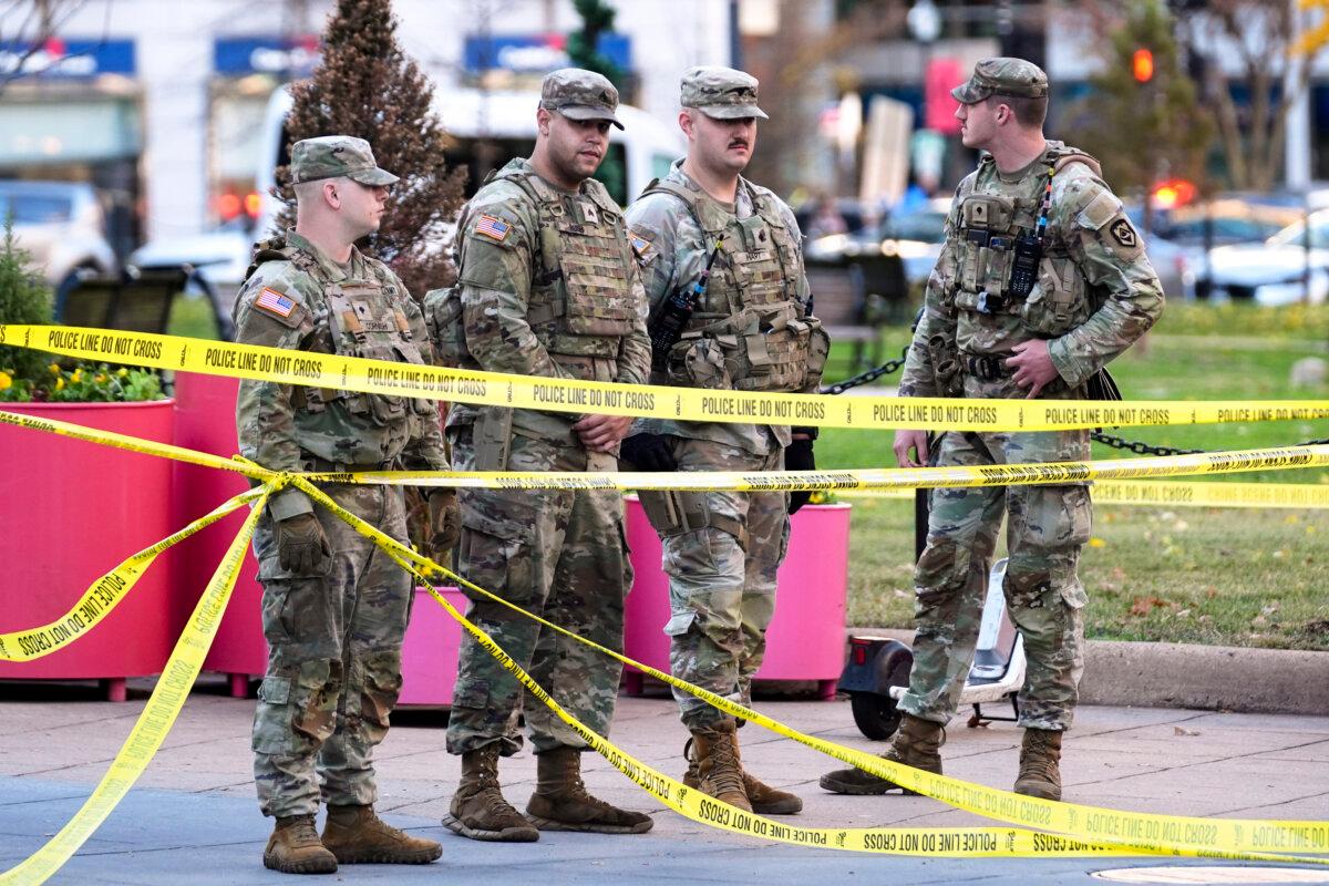 National Guard soldiers near the White House on Nov. 26, 2025. (Evan Vucci/AP Photo)