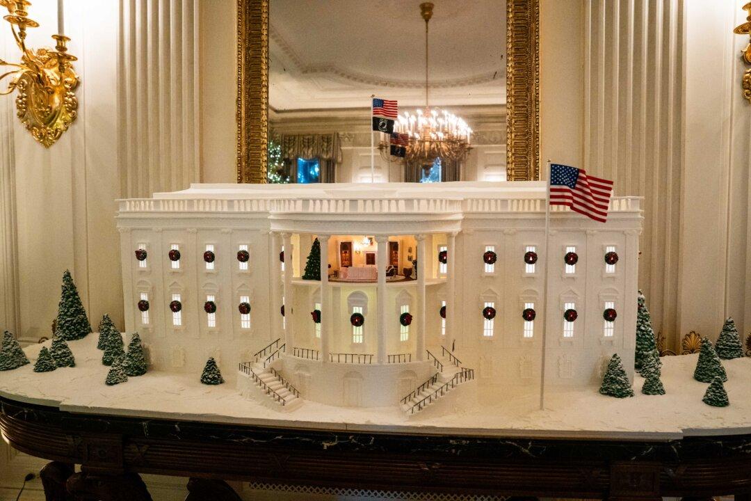 The 2025 White House gingerbread house in Washington on Dec. 1, 2025. (Madalina Kilroy/The Epoch Times)