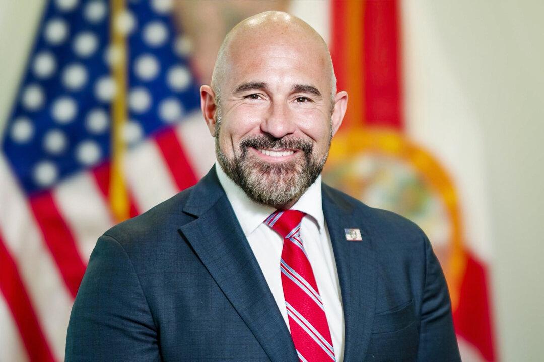 Official portrait of Florida Lt. Gov. Jay Collins in 2025. Senate Bill 1264, authored by then-state Sen. Collins, seeks to teach students to recognize communist regimes and contrast their systems with America’s free market capitalist constitutional republic. (Government of Florida)