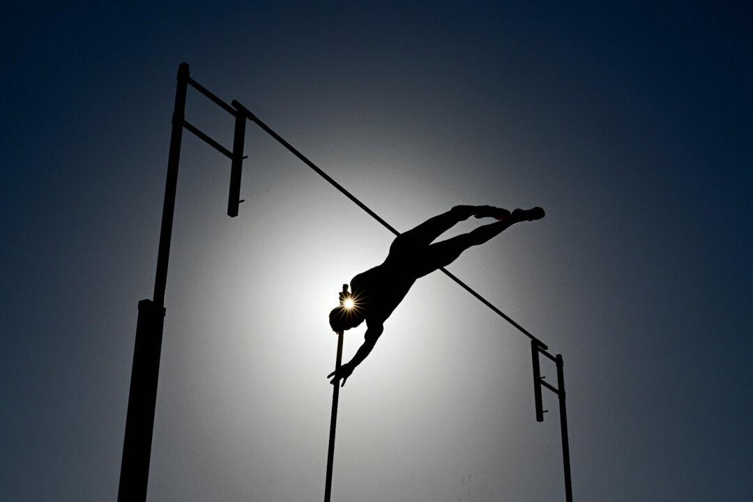Triston Vincent of Queensland competes in the pole vault at Lakeside Stadium in Melbourne, Australia, on Dec. 13, 2025. (Quinn Rooney/Getty Images)