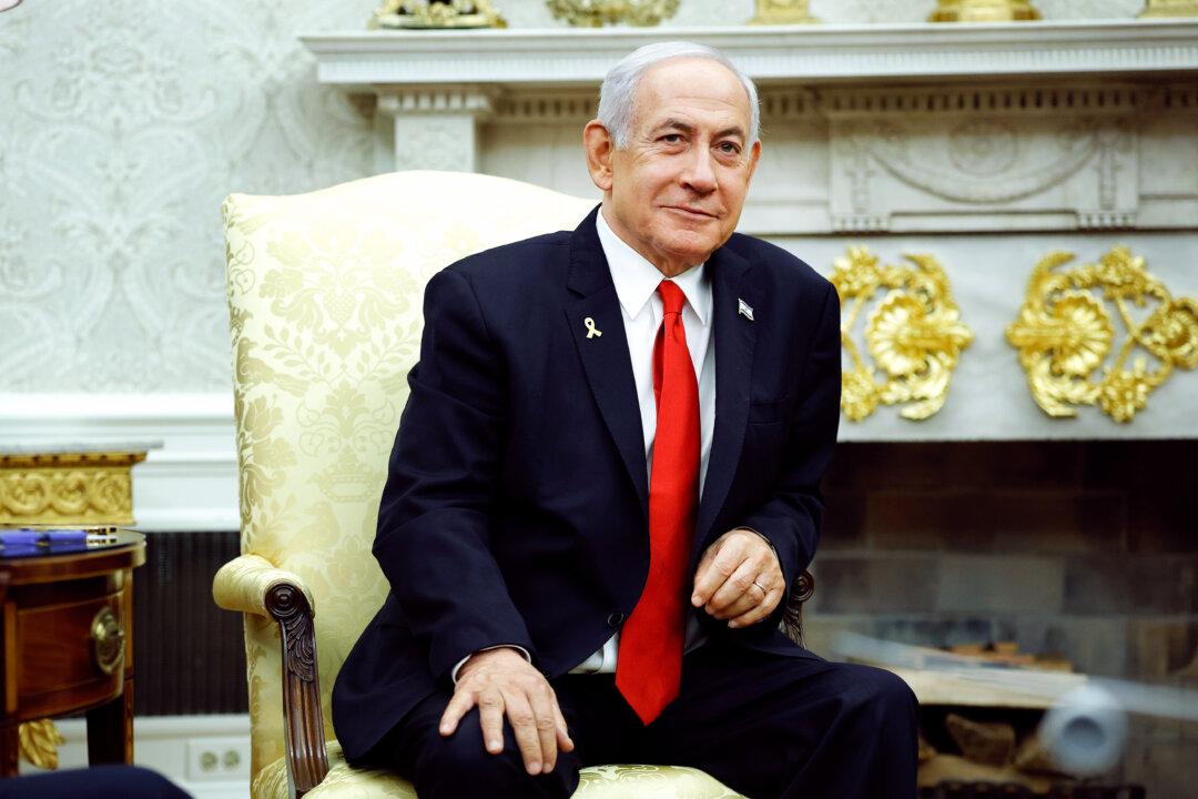 Israeli Prime Minister Benjamin Netanyahu speaks during a meeting with U.S. President Donald Trump in the Oval Office of the White House on April 7, 2025. (Kevin Dietsch/Getty Images)