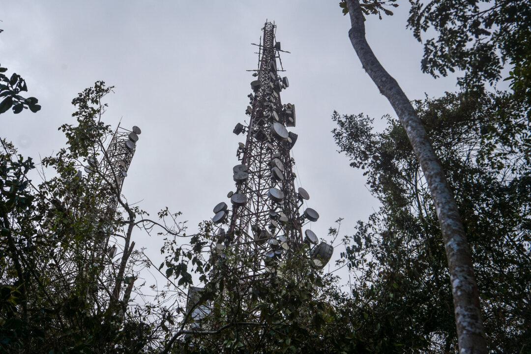 A view of telecommunications antennas in El Volcan in Caracas, Venezuela, on Jan. 5, 2026. El Volcan was one of the first points of attack during the Jan. 3 capture of Venezuelan leader Nicolás Maduro by U.S. forces. (Carlos Becerra/Getty Images)