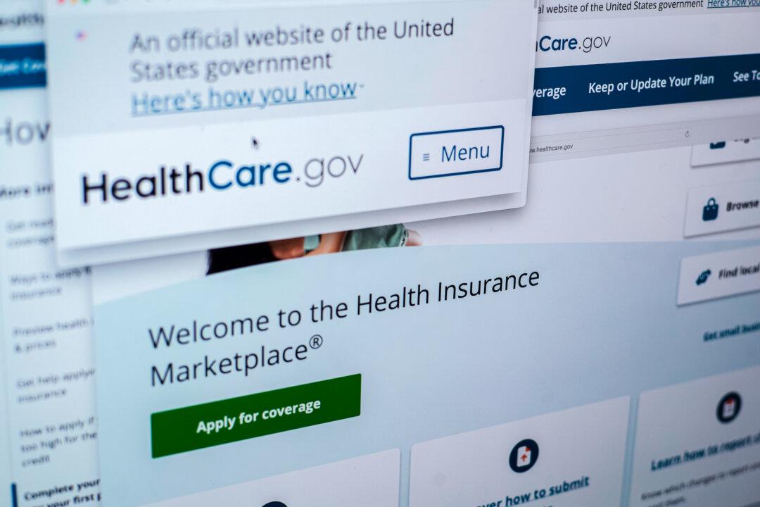 Pages from the Affordable Care Act health insurance website Healthcare.gov are seen on a computer screen in New York City on Aug. 19, 2025. (Patrick Sison/File/AP Photo)