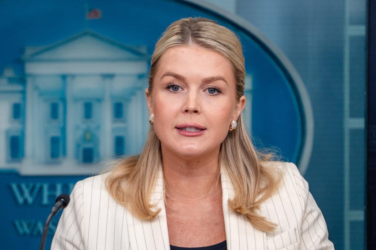 White House press secretary Karoline Leavitt speaks during a press briefing at the White House in Washington on Feb. 10, 2026. (Madalina Kilroy/The Epoch Times)