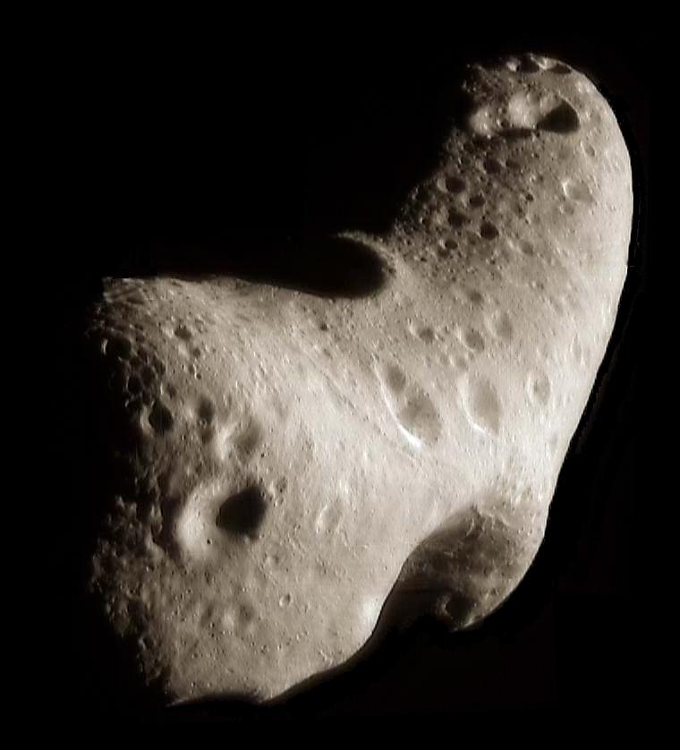 Near-Earth asteroid Eros as seen from the NEAR spacecraft. NASA/JPL/JHUAPL. (Public Domain)