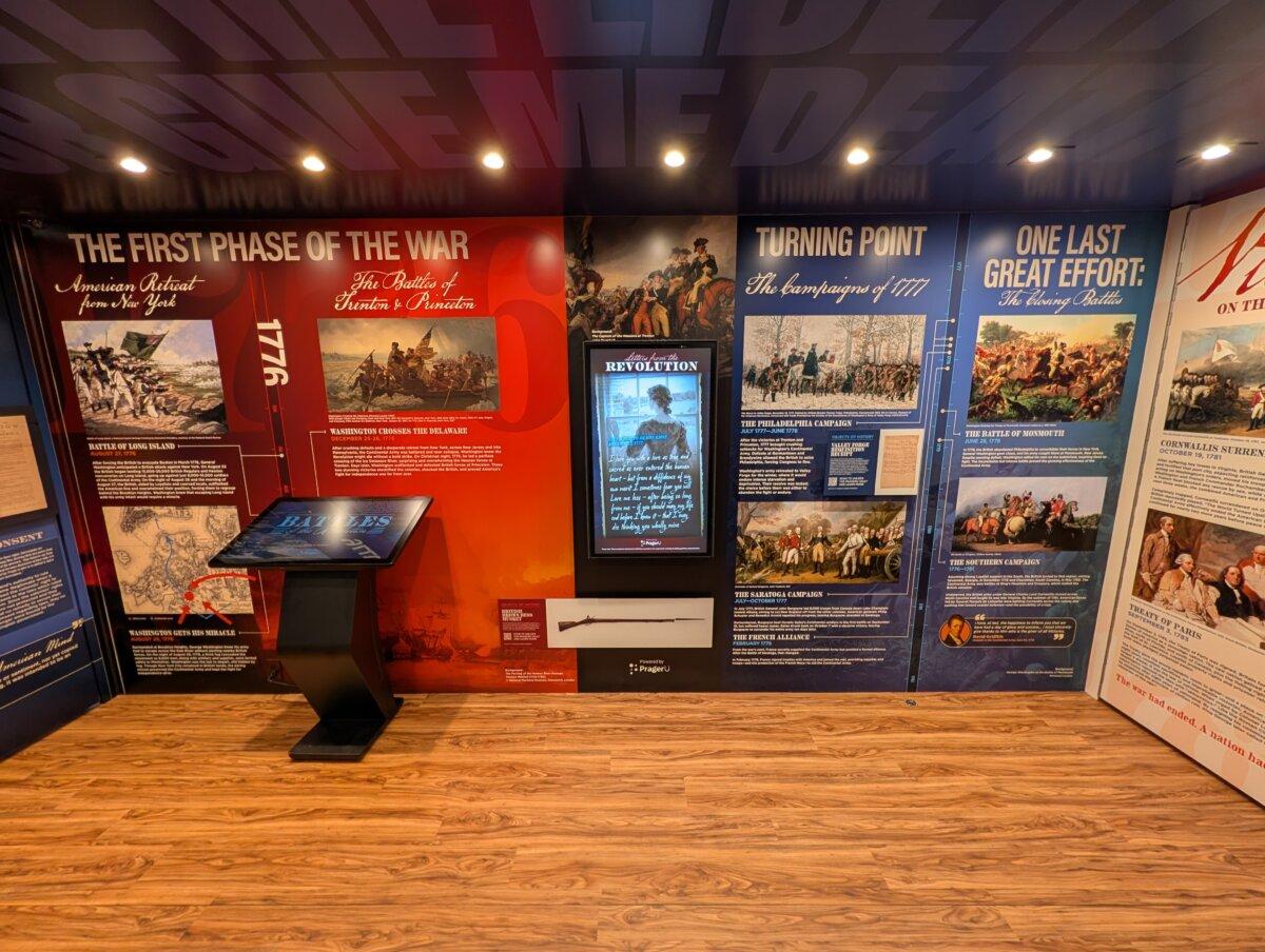 The truck’s mobile exhibits focus primarily on the American Revolutionary War and the founding. (Jacob Burg/The Epoch Times)
