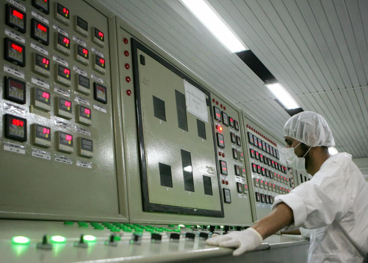 An Iranian technician works at the control room of the Isfahan Uranium Conversion Facilities in Iran on Feb. 3, 2007. (Behrouz Mehri /AFP via Getty Images)