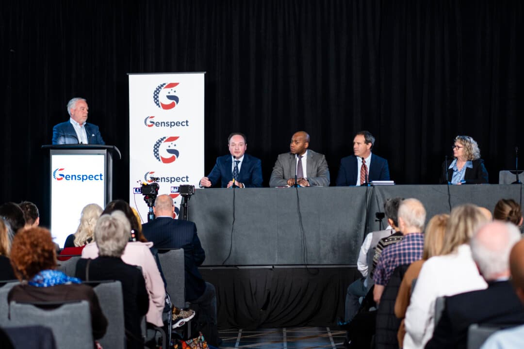 Kevin Keller (L) speaks during the Genspect—Life Beyond Transition event in Washington on March 12, 2026. (Madalina Kilroy/The Epoch Times)