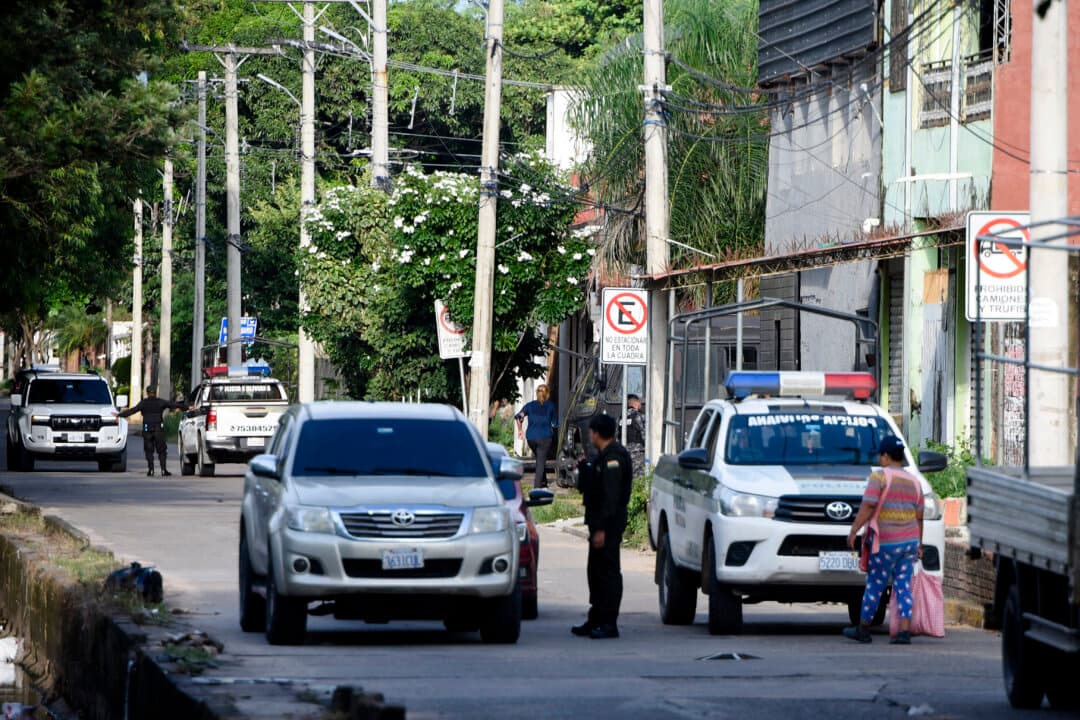 Police take part in an operation in Las Palmas neighborhood of Santa Cruz de la Sierra, Bolivia, following the arrest of Uruguayan drug trafficker Sebastian Marset during a raid carried out with agents of the Special Anti-Narcotics Force and the Tactical Police Operations Unit (UTOP) on March 13, 2026. Marset, who has a ‘paramilitary security group,’ was captured in Santa Cruz, the Ministry of Government of Bolivia said. (Rodrigo Urzagasti/AFP via Getty Images)