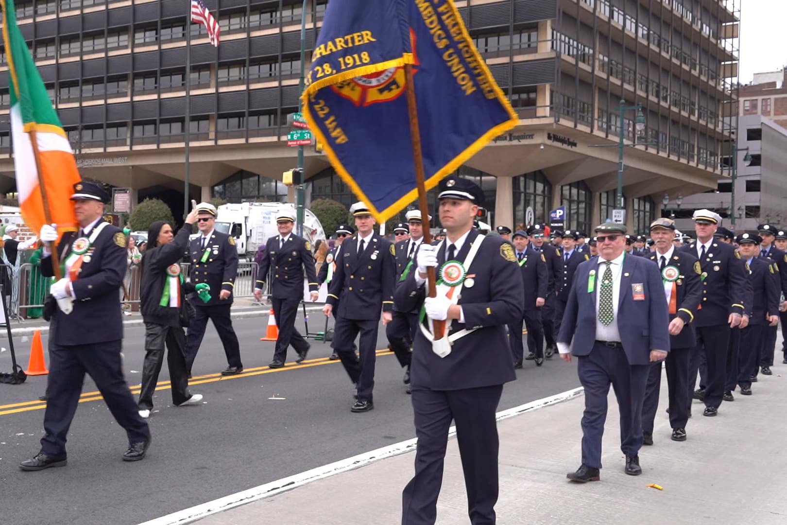 Philadelphia’s 256th Saint Patrick’s Day Parade. (William Huang/The Epoch Times)
