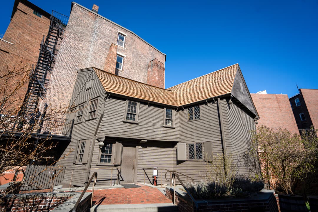 The Paul Revere House in Boston on April 8, 2026. Built in the 17th century, the wooden Revere home is considered the oldest surviving building in downtown Boston, according to the Paul Revere House historical site. (Samira Bouaou/The Epoch Times)