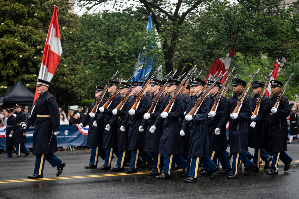The National Memorial Day parade in Washington on May 25, 2026. (Madalina Kilroy/The Epoch Times)