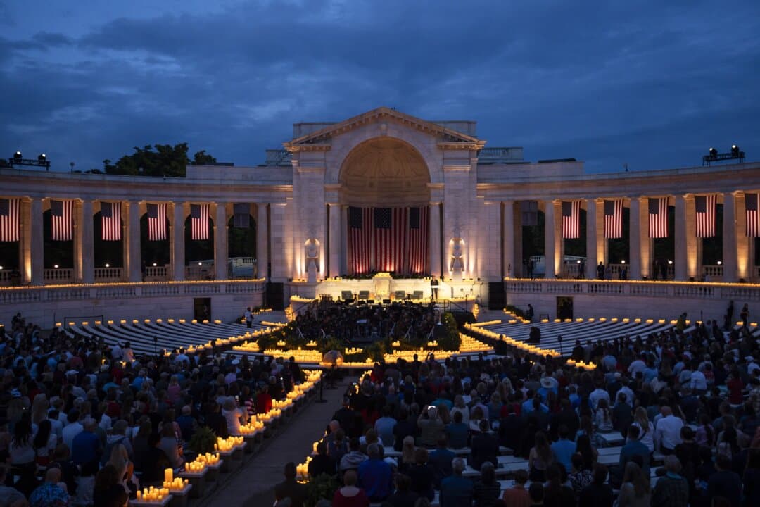 Freedom 250 National Memorial Day Observance: An Evening of Stories and Service event at the Arlington National Cemetery’s Memorial Amphitheater in Arlington, Va., on May 25, 2026. (Madalina Kilroy/The Epoch Times)