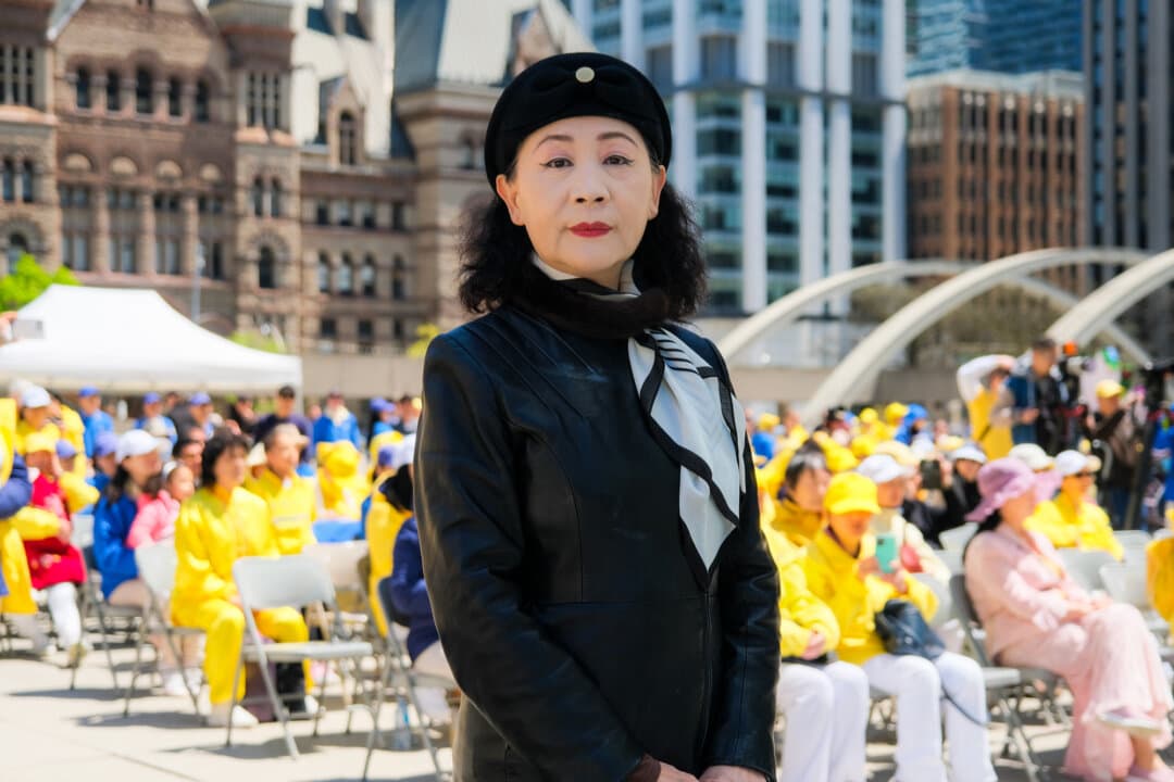 Sheng Xue, a journalist, poet, and pro-Chinese democracy activist, attends the World Falun Dafa Day celebration event at the Nathan Phillips Square in Toronto on May 11, 2025. Much of what looks like patriotism in China is not pride but fear, Sheng said. (Arek Rusek/The Epoch Times)