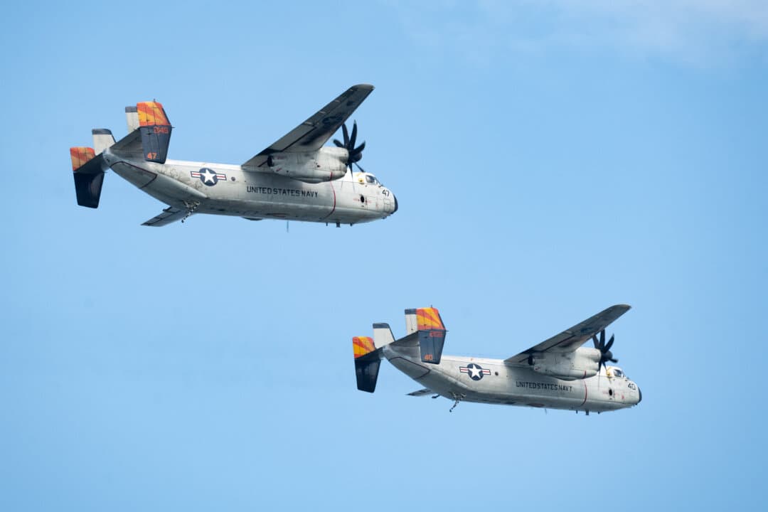 The U.S. Navy's C-2A Greyhounds fly during the International Naval Review 250 in New York City on July 4, 2026. (Samira Bouaou/The Epoch Times)